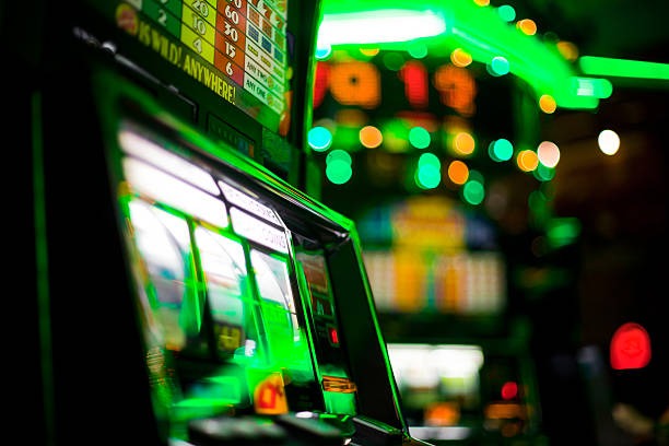 dwk99 platform showing football markets and live-dealer tables